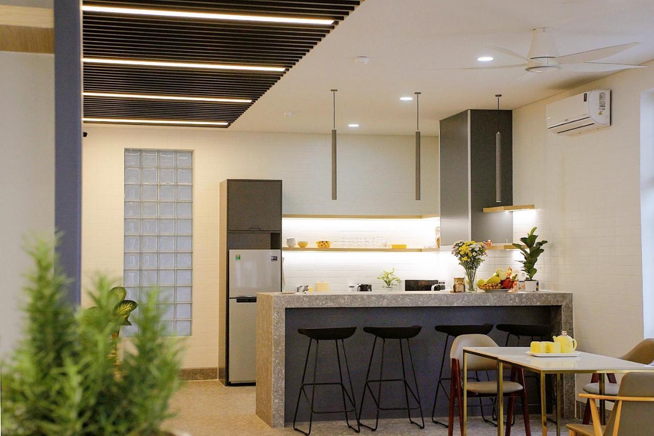 La Homestay Long Xuyên Exteriör bild