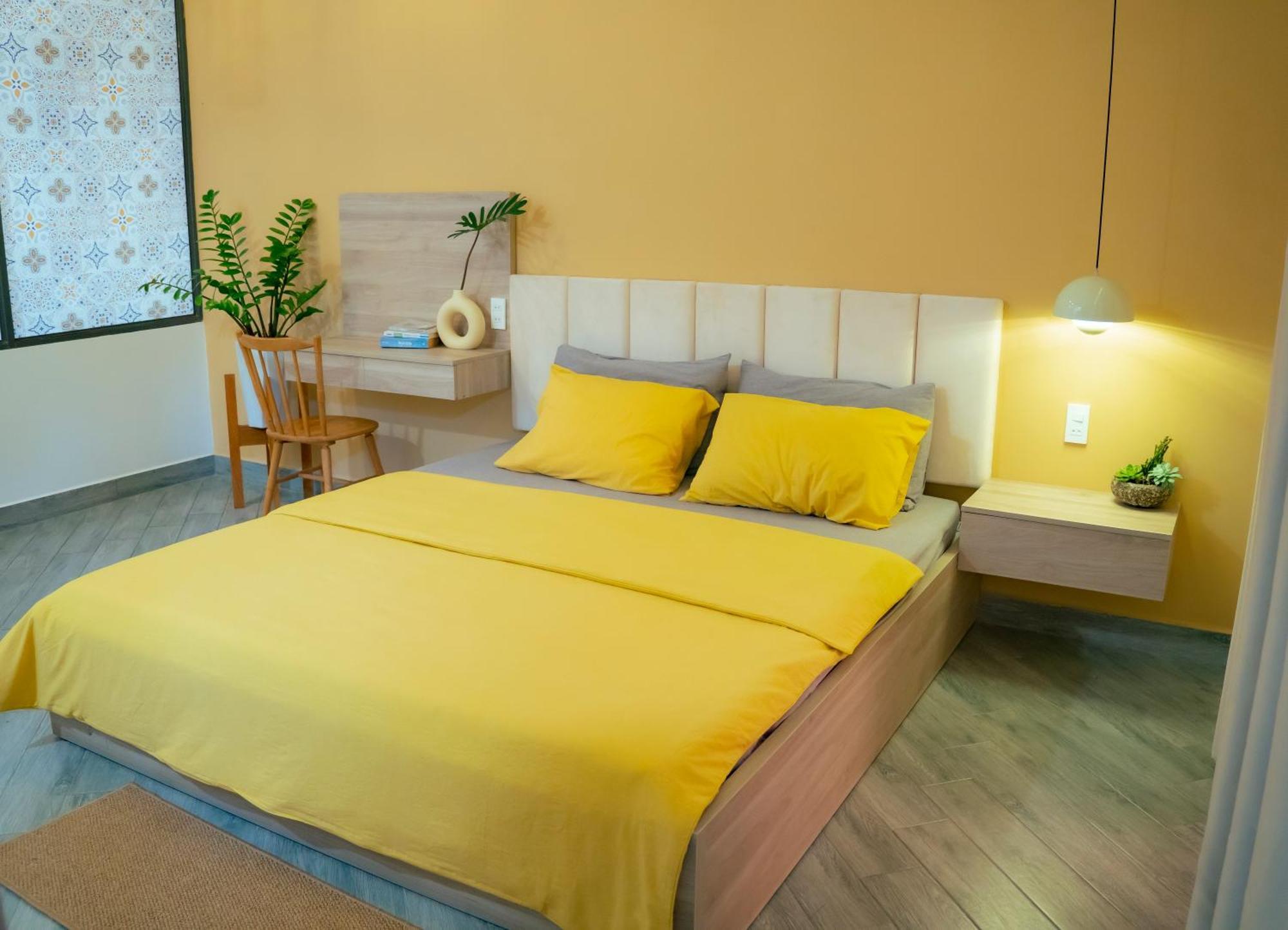 La Homestay Long Xuyên Exteriör bild