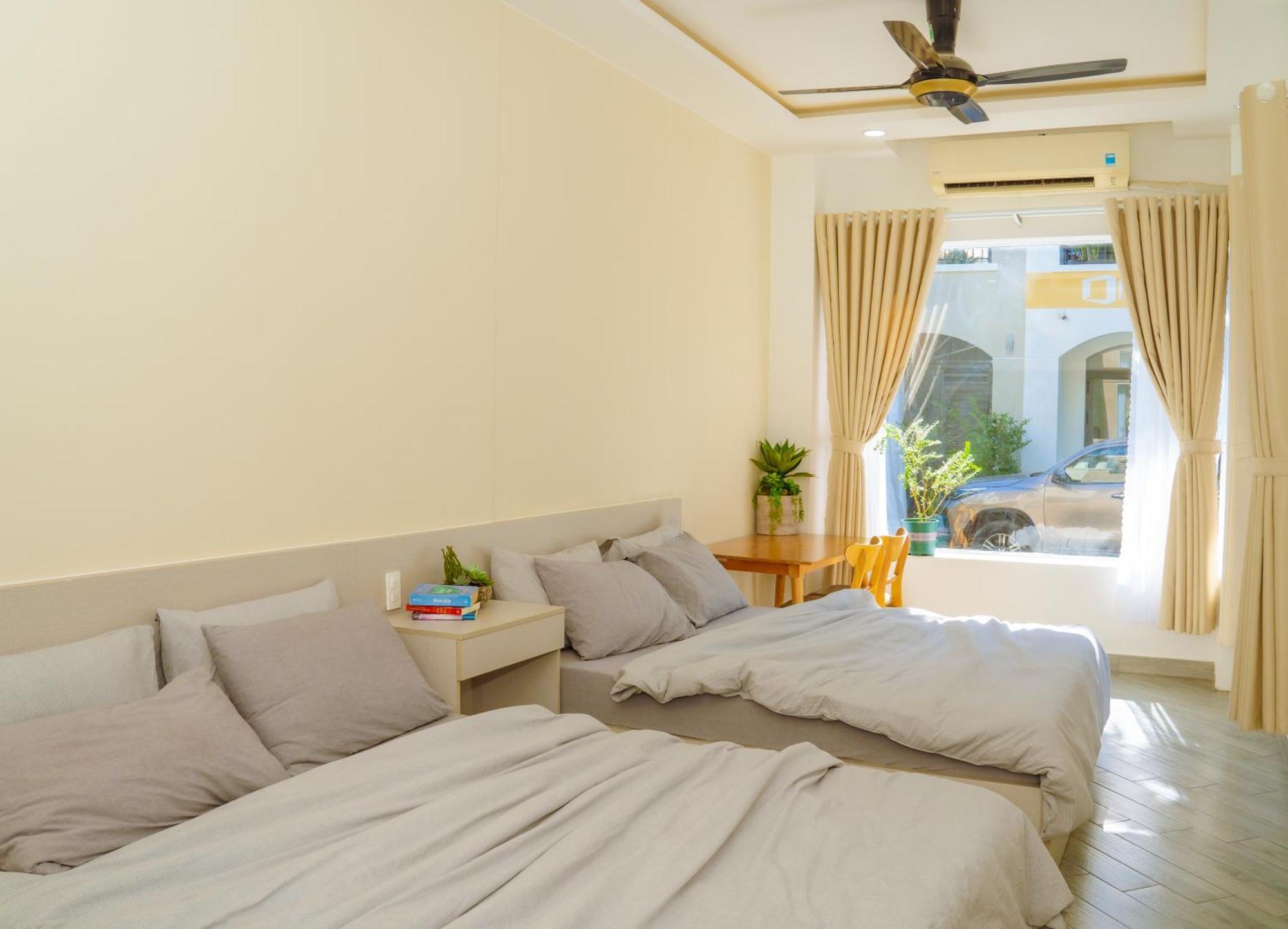 La Homestay Long Xuyên Exteriör bild